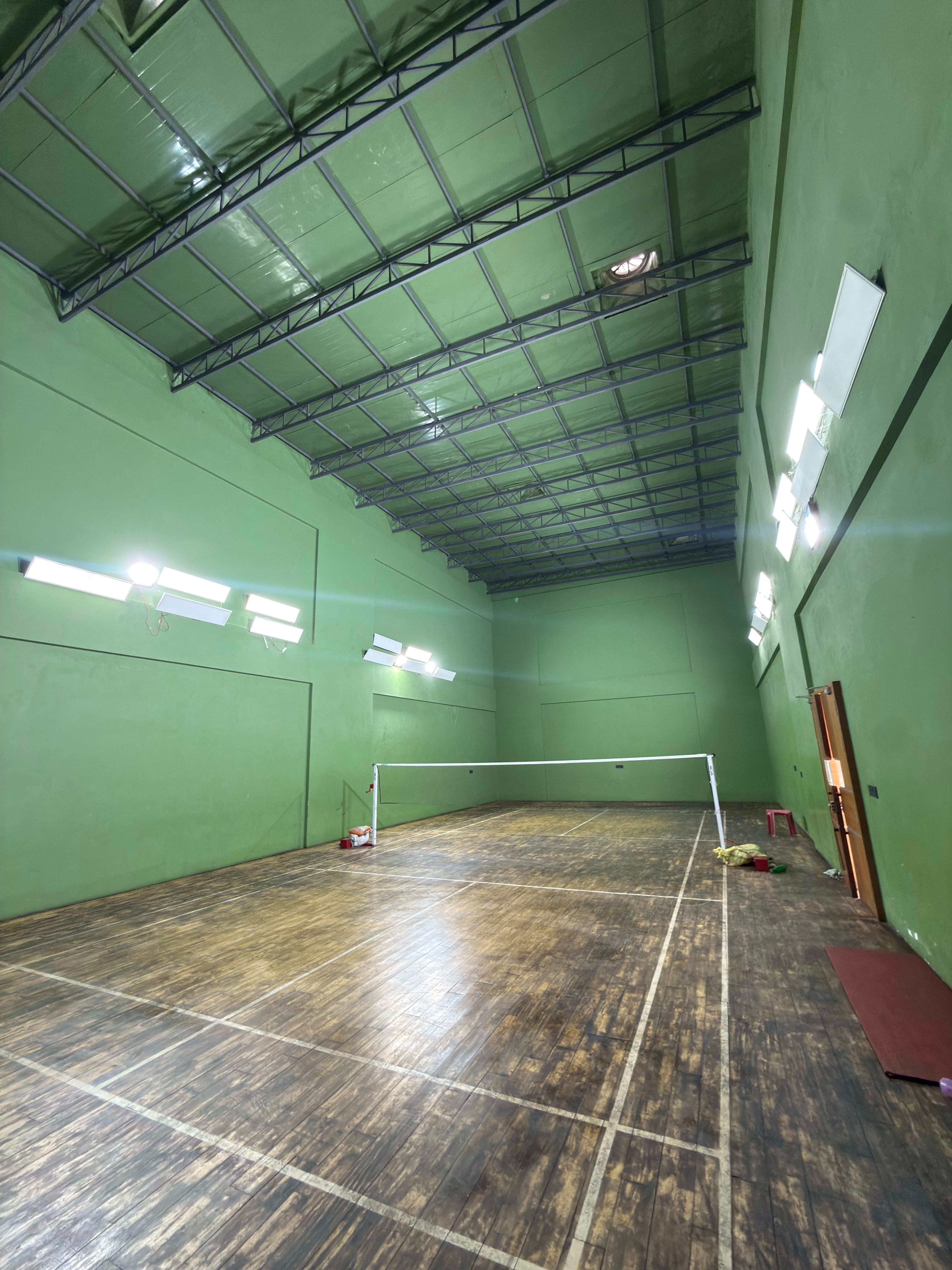 Badminton Court — photo 1